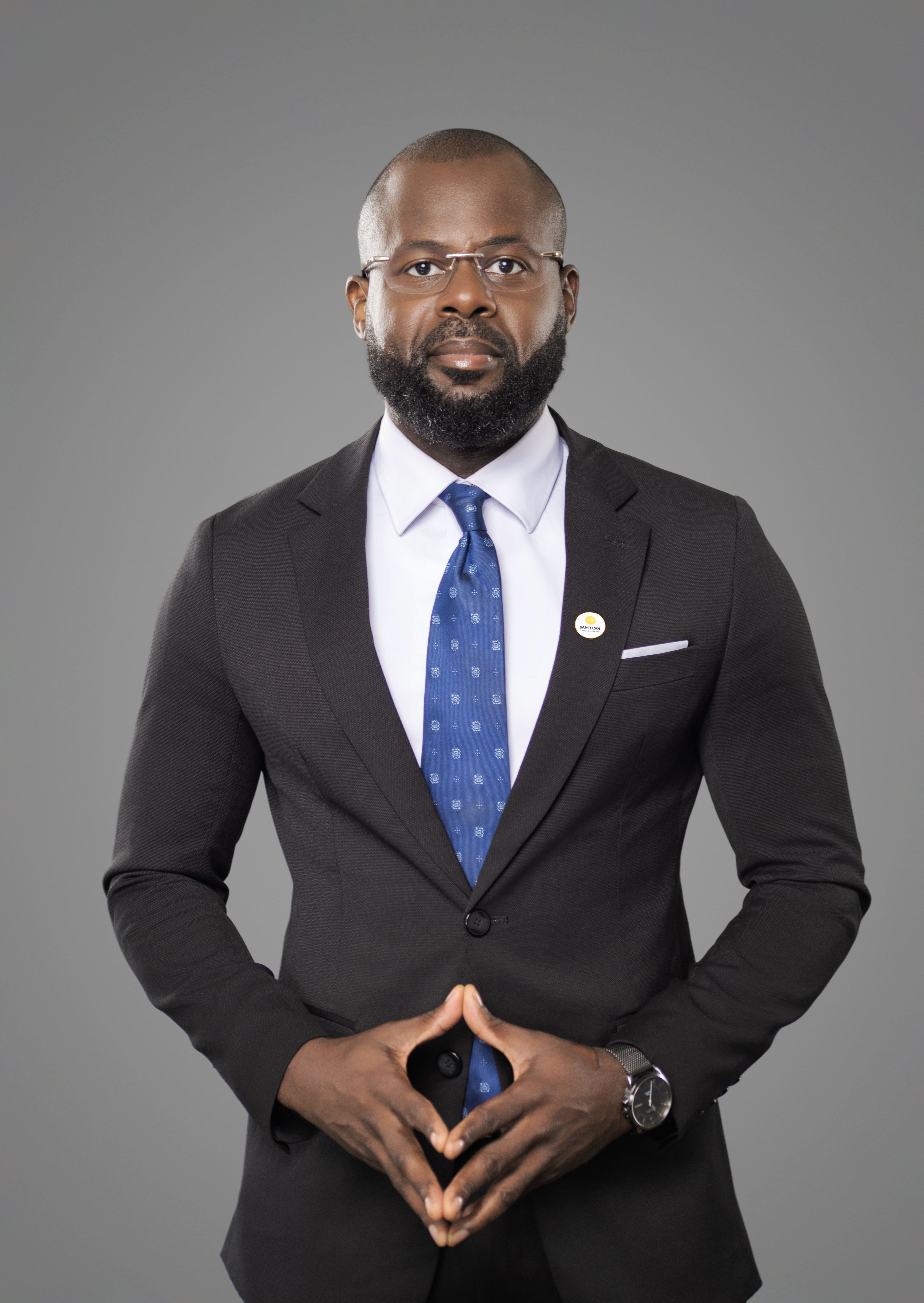 Eduardo Mondlane de A. Baltazar